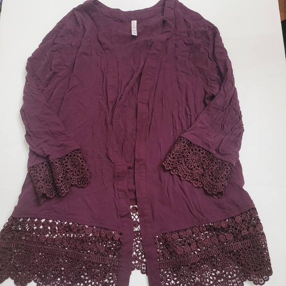 exhilaration Sweaters - Exhilaration Open Front Cardigan Sweater Womens Size XL Burgundy Boho Lace Trim